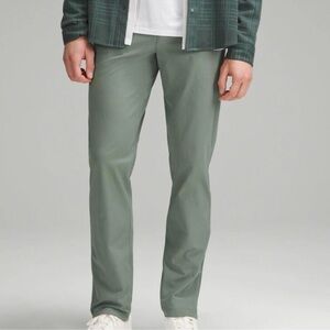 Lululemon ABC Classic Fit 5 Pocket Pants Warpstreme Size 46